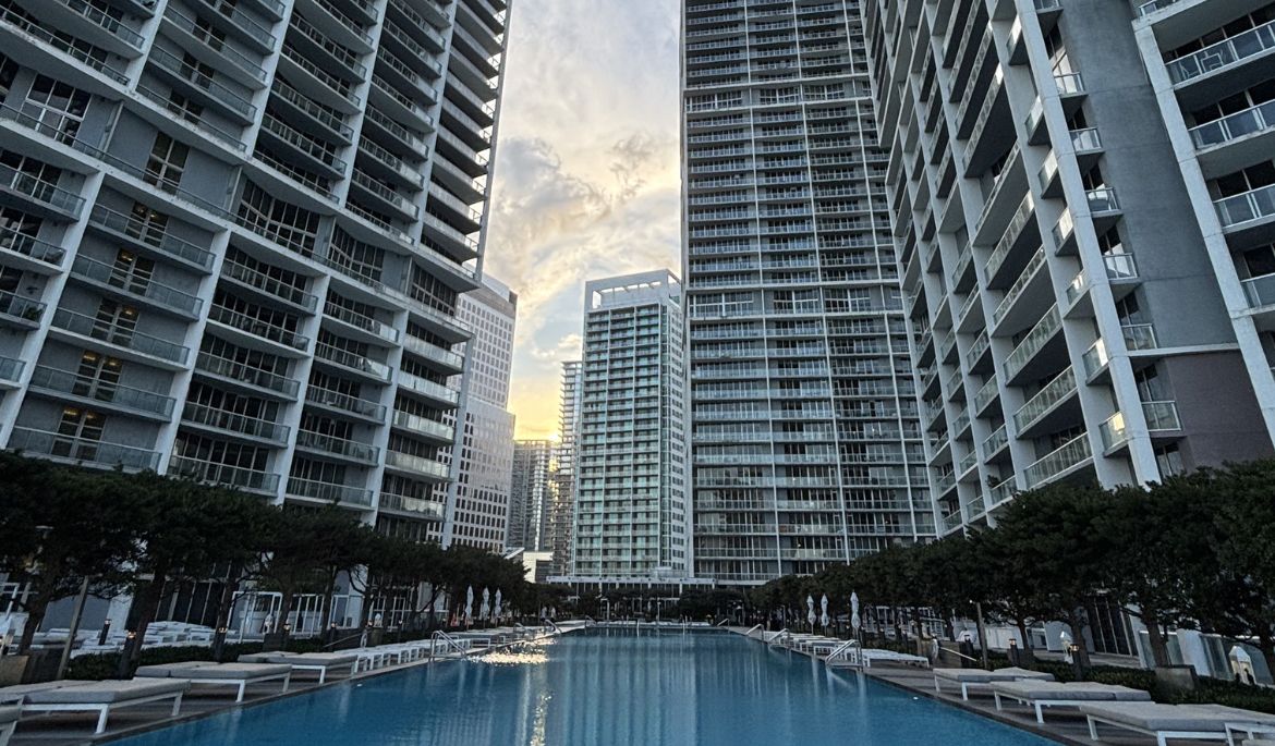 Image of highrise buildings